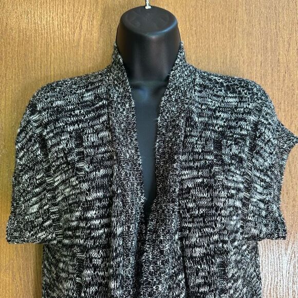 Knit Minded Short Sleeve Cardigan Black, White, Gray| Size XL - Picture 3 of 12